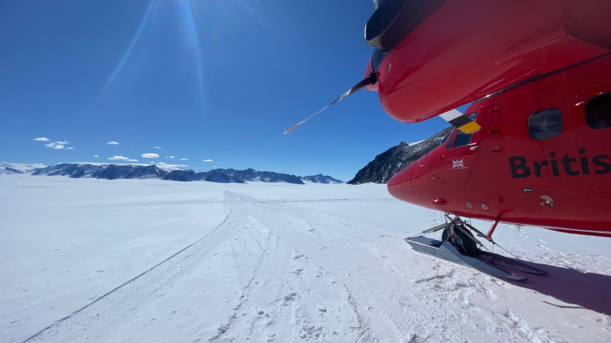 input by twin otter to Flask Glacier